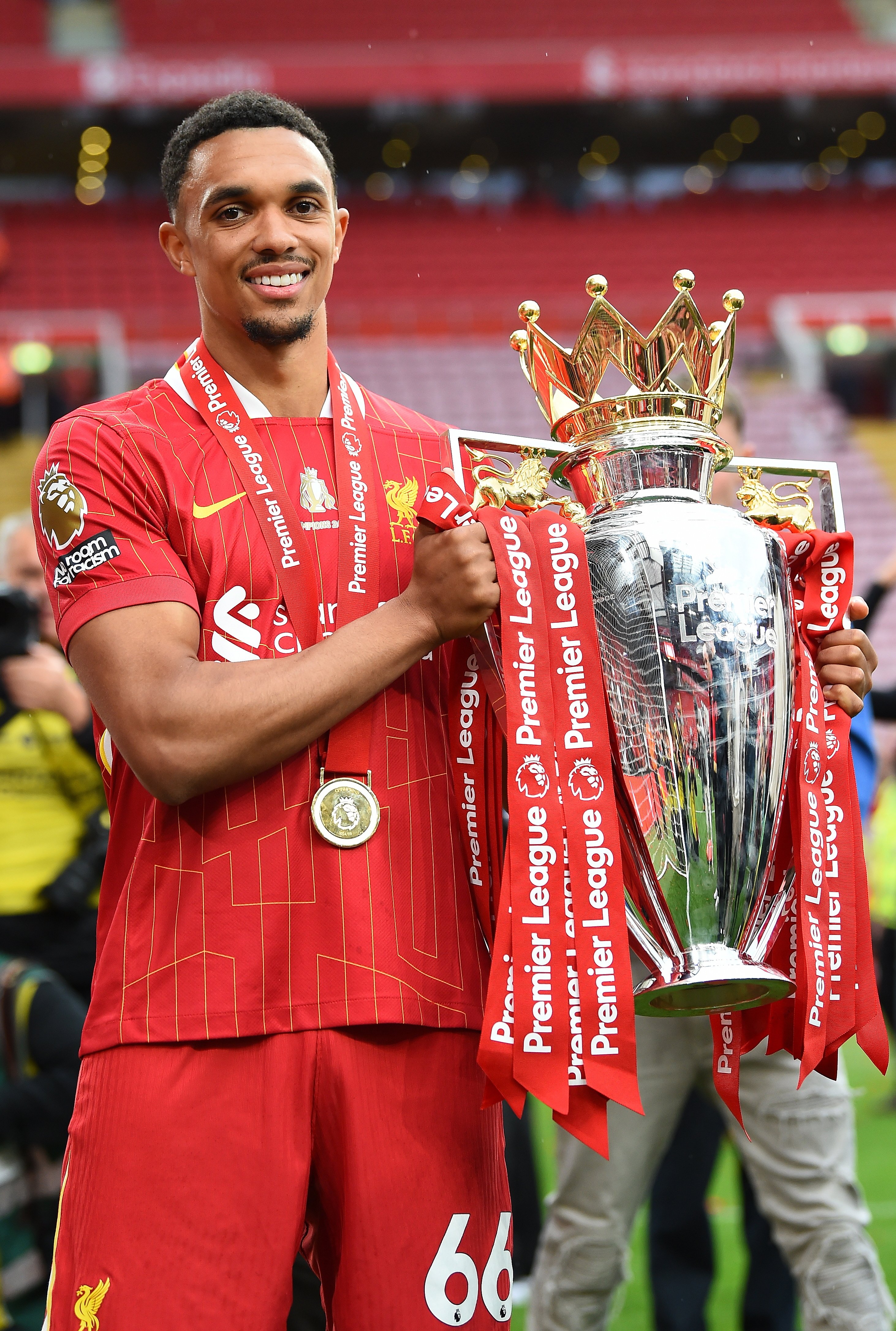 关于利物浦主场大胜,取得关键胜利的信息 关于利物浦主场大胜,取得关键胜利的信息