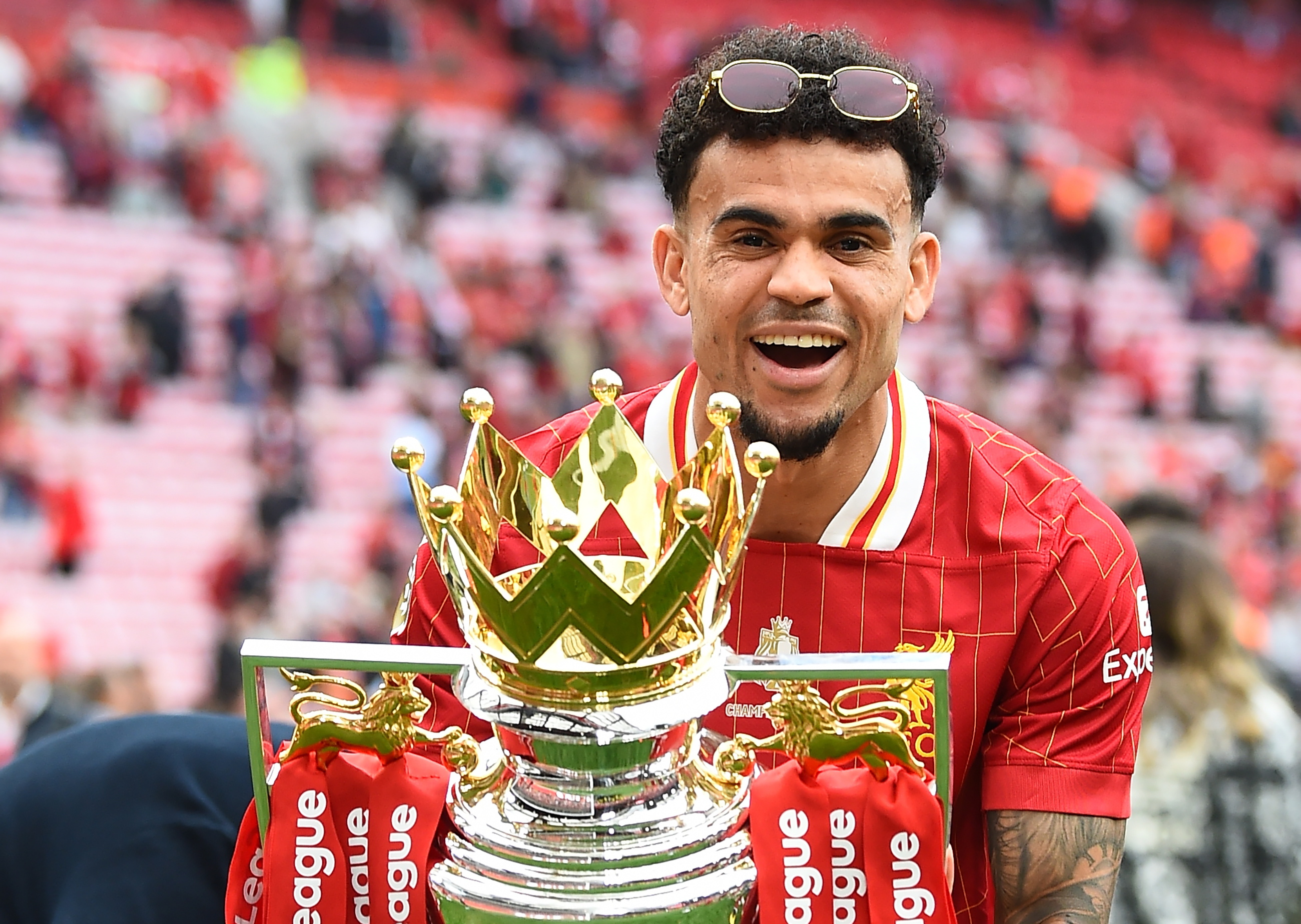 利物浦凭借出色表现继续领跑联赛 利物浦凭借出色表现继续领跑联赛