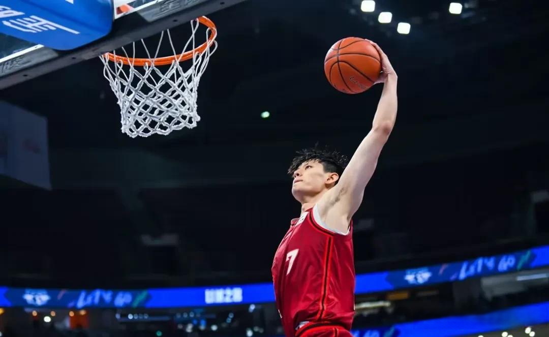 爱游戏app下载-北京男篮获得胜利，连胜势头不减